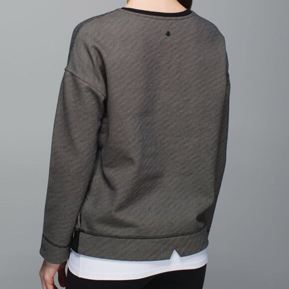 LULULEMON Women's 4 Keep Up Crew Sweatshirt Top Telemark Print Black Mojave Tan - Picture 2 of 16